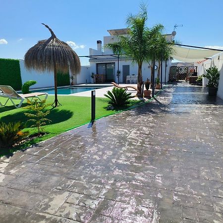 Chalet En Montellano Exterior photo