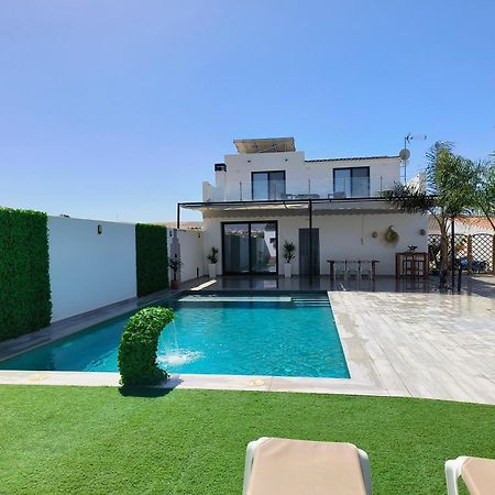Chalet En Montellano Exterior photo
